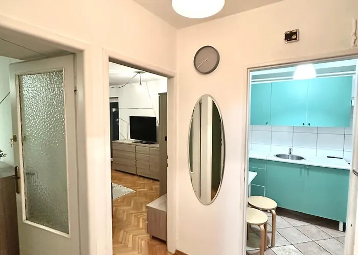 Apartment Intercontinental Escape *